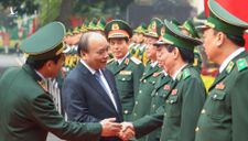 Chùm ảnh: Thủ tướng thăm, chúc Tết cơ quan Bộ Tư lệnh Bộ đội Biên phòng