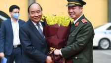Thủ tướng Nguyễn Xuân Phúc kiểm tra công tác sẵn sàng chiến đấu tại Bộ Tư lệnh Cảnh vệ
