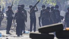 Myanmar: Cảnh sát nổ súng trong đêm, hai người thiệt mạng