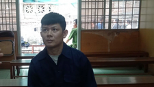 Bị chó cắn vào tay, nam thanh niên cầm dao đi nói chuyện rồi đâm chết chủ chó