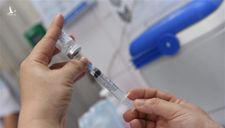 Chuyên gia: Phản ứng phụ của vaccine COVID-19 tại Việt Nam trong ngưỡng cho phép