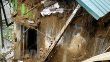 Lũ ống bất ngờ đổ về trong đêm khiến ít nhất 3 người chết ở Lào Cai