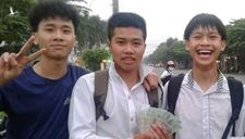 Nhóm nam sinh lớp 11 Thái Bình trả lại 50 triệu nhặt được bên đường
