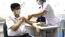 Bộ trưởng Nguyễn Thanh Long tiêm vaccine phòng COVID-19