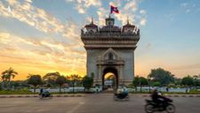 38 người Việt ở Lào mắc COVID-19