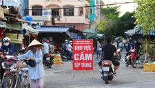 TP.HCM xử phạt người mua lẫn người bán ở chợ tự phát sau Chỉ thị 10