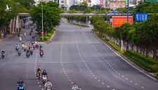 TP.HCM vượt ngưỡng 10.000 ca COVID-19, Việt Nam nhận hơn 1 triệu liều vắc xin