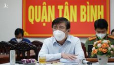 Chủ tịch Nguyễn Thành Phong: ‘nhiều trường hợp nhắn tin cho tôi phản ánh chuyển viện không kịp thời’
