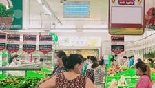 Tin vào tin đồn thất thiệt, người dân TP.HCM lại chen nhau mua thực phẩm