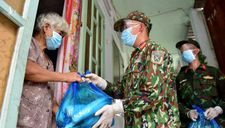 Vạch trần tin giả: “Quân đội chĩa súng ép dân tiêm vaccine”