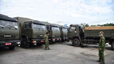 Quân đoàn 3 vận chuyển 50 tấn nhu yếu phẩm hỗ trợ TP.HCM