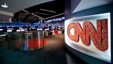 CNN sa thải 3 nhân viên không tiêm vắc xin COVID-19