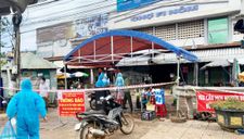Yêu cầu đình chỉ công tác bí thư, chủ tịch phường vì cho người cách ly tại nhà