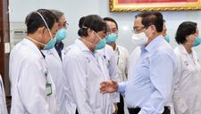 Thủ tướng: Chi viện nhân lực y tế cho địa phương có nhiều ca nhiễm