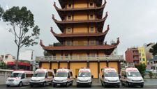 Giáo hội Phật giáo Việt Nam TP.HCM tặng 8 xe cứu thương trị giá hơn 10 tỷ đồng để chống dịch