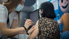 Mũi 3 vaccine Covid-19 nên tiêm cho người nào?