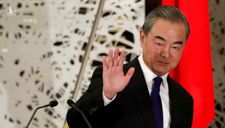 Ngoại trưởng Trung Quốc ví Đài Loan như kẻ lang thang sau cùng sẽ ‘về nhà’