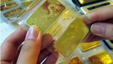 Nghịch lý giá vàng trong nước và quốc tế chênh gần 12 triệu đồng/lượng