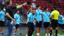 Trọng tài từ chối phạt đền ở tình huống cầu thủ Thái Lan để bóng chạm tay là đúng?