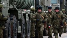 Nga đã triển khai quân đội bày binh bố trận vây chặt Ukraine