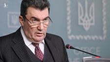 Ukraine ban bố tình trạng khẩn cấp