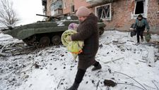Cận cảnh thành phố tang hoang của Ukraine, bị phá hủy hoàn toàn vì oanh kích