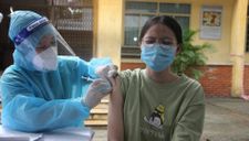 Gần 900.000 trẻ từ lớp 6 trở xuống ở TP.HCM được tiêm vắc xin COVID-19