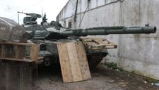 Nga đưa xe tăng T-90 hiện đại nhất đến Ukraine