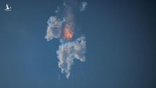 Tên lửa mạnh nhất thế giới SpaceX nổ tung giữa không trung