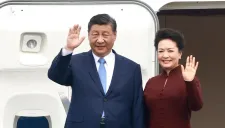Tổng Bí thư, Chủ tịch Trung Quốc Tập Cận Bình và Phu nhân bắt đầu thăm cấp Nhà nước tới Việt Nam