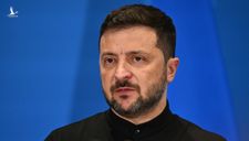 Tổng thống Zelensky ký ban hành luật cho phép nam giới trên 60 tuổi nhập ngũ