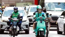 Cấm xe xăng nội đô: Từ chính sách xanh đến nỗi lo “cơm – áo  – gạo – tiền”