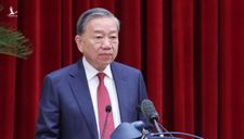 Trung ương xem xét, cho ý kiến về số lượng và nhân sự giới thiệu Bộ Chính trị, Ban Bí thư khóa XIV