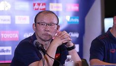 ‘VFF nên tự kiếm tiền từ bóng đá để trả lương cho HLV Park Hang-seo’