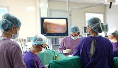Cuộc phẫu thuật thay đổi cuộc đời cô giáo trẻ không âm đạo sau chia tay người yêu