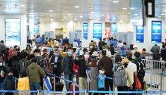 Tân Sơn Nhất ‘trả lại’ hơn 200 hành khách quá cảnh ở Trung Quốc