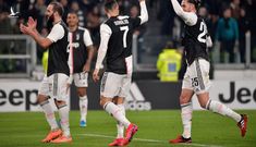 Đồng đội Ronaldo dương tính với Covid-19, CLB Juventus náo loạn