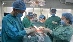 Lần đầu tiên Bệnh viện Chợ Rẫy thực hiện ca đại phẫu ‘3 trong 1’