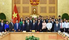 Thủ tướng Nguyễn Xuân Phúc gặp mặt các doanh nghiệp tiêu biểu