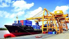 Việt Nam xuất siêu gần 5,5 tỷ USD nửa đầu năm