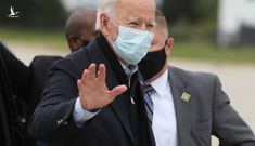 Bầu cử Mỹ 2020: Ông Biden quyết không cách ly dù nhân viên mắc Covid-19