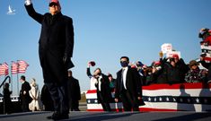 Tin vui giờ chót cho Tổng thống Trump
