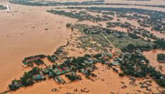 Thủ tướng quyết định cấp 670 tỉ cho 9 tỉnh khắc phục hậu quả bão, lũ