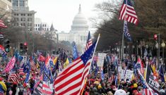 Mỹ biểu tình rầm rộ trước ‘ngày quyết định’