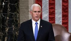 Reuters: Phó Tổng thống Mỹ Mike Pence phản đối phế truất Tổng thống Trump