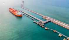 Nikkei: Quốc gia nào tại ASEAN được Nhật Bản chia sẻ dầu mỏ đầu tiên?