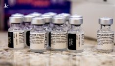 Ba liều vaccine Pfizer giúp tăng kháng thể chống Delta