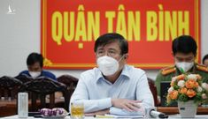 Chủ tịch Nguyễn Thành Phong: ‘nhiều trường hợp nhắn tin cho tôi phản ánh chuyển viện không kịp thời’