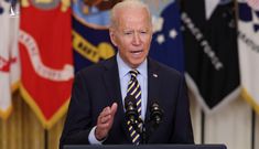 Những hình ảnh hủy hoại cả nhiệm kì của ông Biden, đánh mất uy tín của nước Mỹ