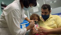 Nước đầu tiên trên thế giới tiêm vaccine Covid-19 cho trẻ 2-11 tuổi